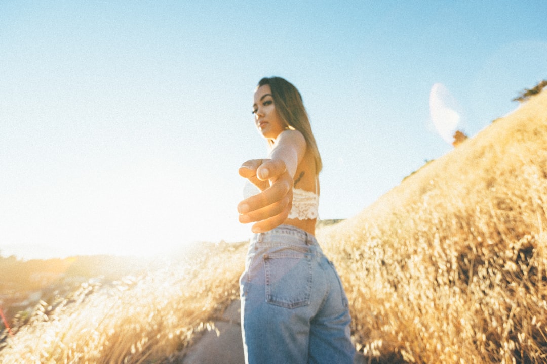 small apartment tips for women - TechMae