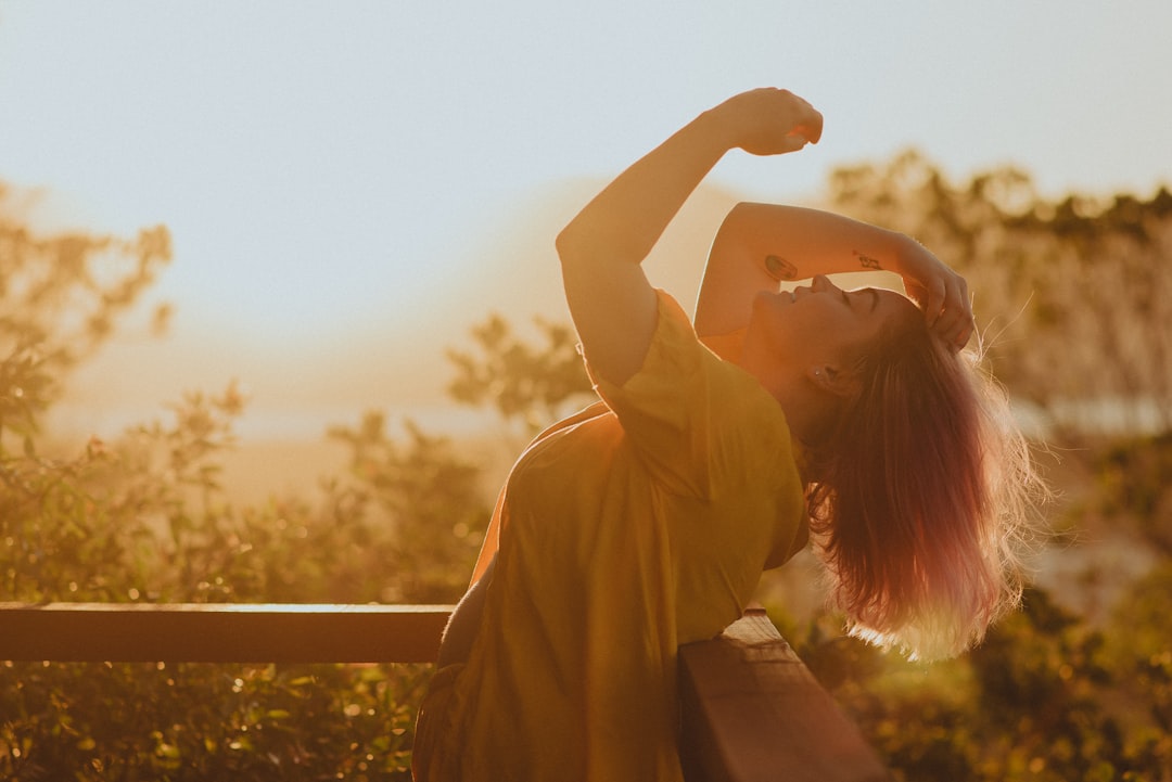 blue light glasses tips for women - TechMae