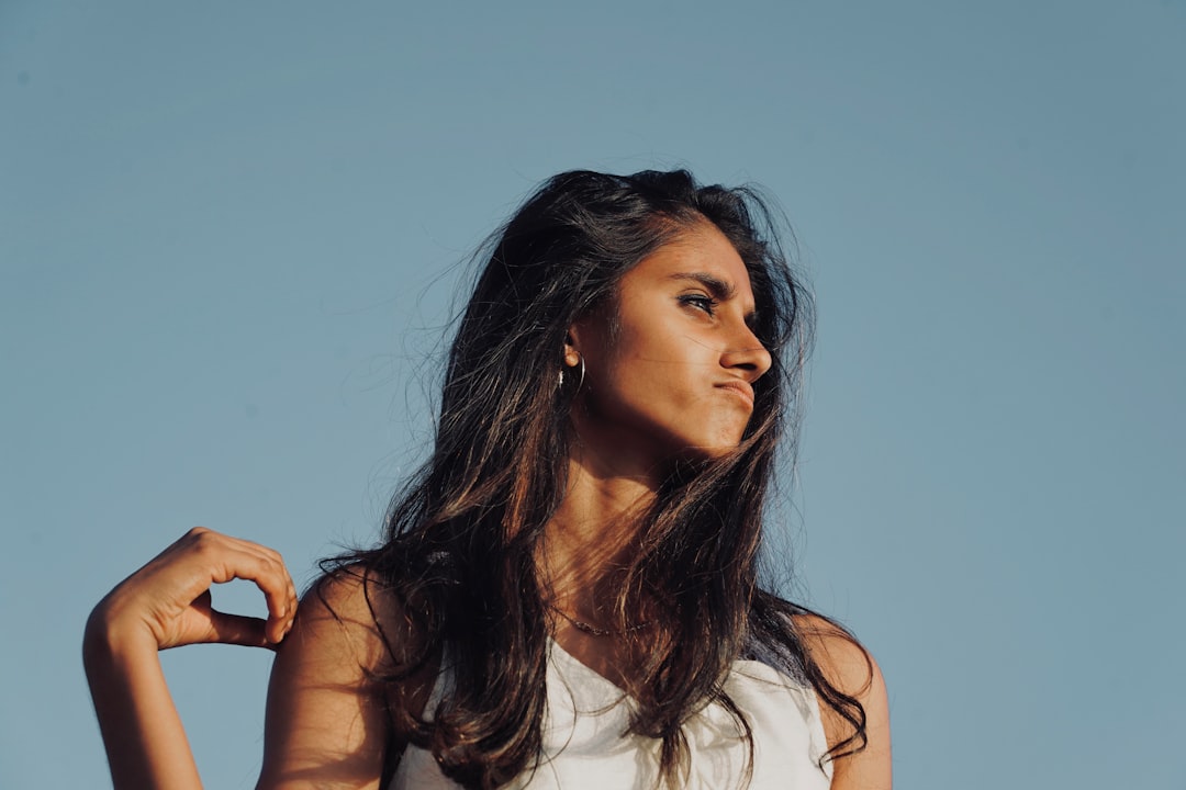 candles tips for women - TechMae