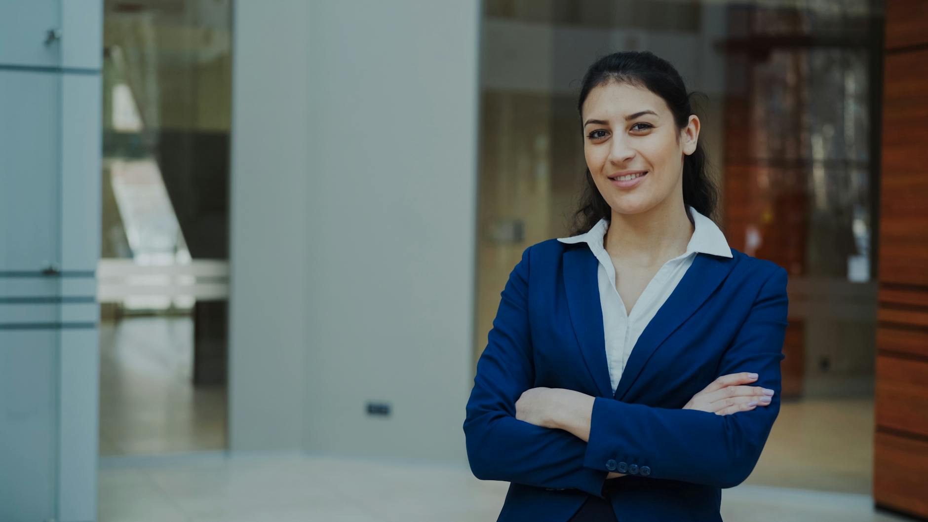 self-worth tips for women - TechMae