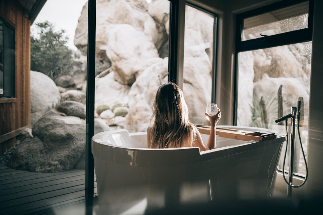 digital detox tips for women - TechMae