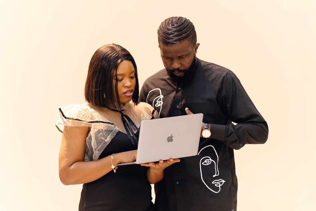 remote jobs tips for women - TechMae