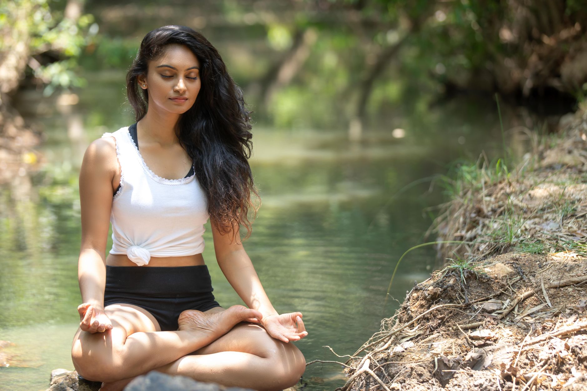 crystals tips for women - TechMae