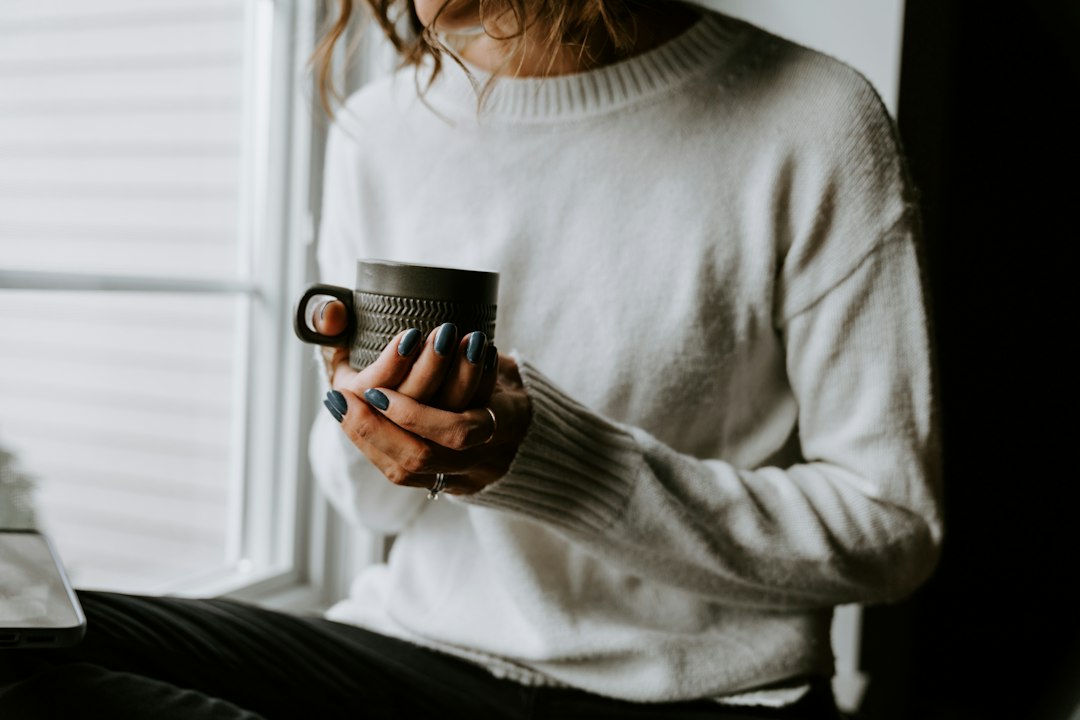 emotional dumping tips for women - TechMae